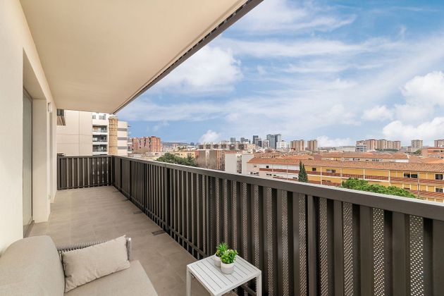 Foto 1 de Alquiler de piso en calle De Batllori de 3 habitaciones con terraza y garaje
