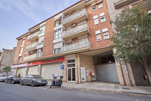 Foto 2 de Venta de piso en calle D'antoni Fabra i Ribas de 3 habitaciones con terraza y garaje