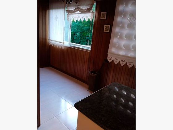Foto 2 de Pis en venda a Eibar de 3 habitacions amb terrassa i garatge