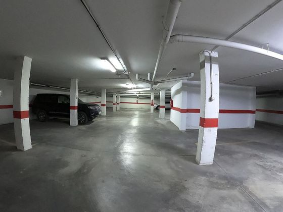 Foto 2 de Garaje en venta en calle Martires de 11 m²