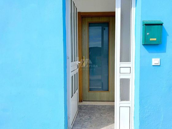 Foto 2 de Casa en venda a Parroquias de Santiago de 3 habitacions amb terrassa i piscina