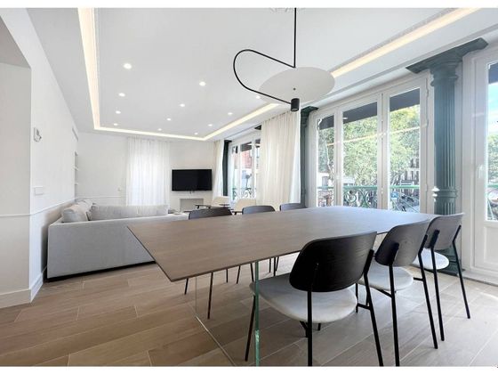 Foto 1 de Venta de piso en Cortes - Huertas de 5 habitaciones y 250 m²