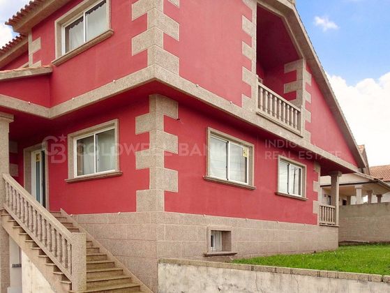 Foto 2 de Chalet en venta en Baiona de 5 habitaciones con terraza y garaje