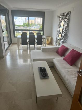 Foto 2 de Pis en venda a Ses Figueretes - Platja d'en Bossa - Cas Serres de 3 habitacions amb terrassa i piscina