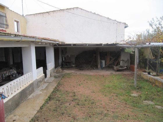 Foto 1 de Casa rural en venta en Monóvar/Monòver de 4 habitaciones con terraza y garaje