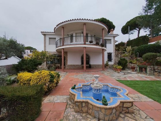 Foto 2 de Xalet en venda a Mas Mora - Sant Daniel de 5 habitacions amb terrassa i jardí