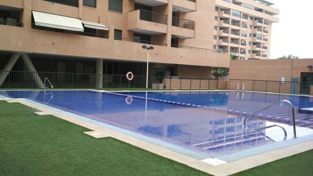 Foto 1 de Venta de ático en calle Ps Serra D'espadà de 1 habitación con terraza y piscina
