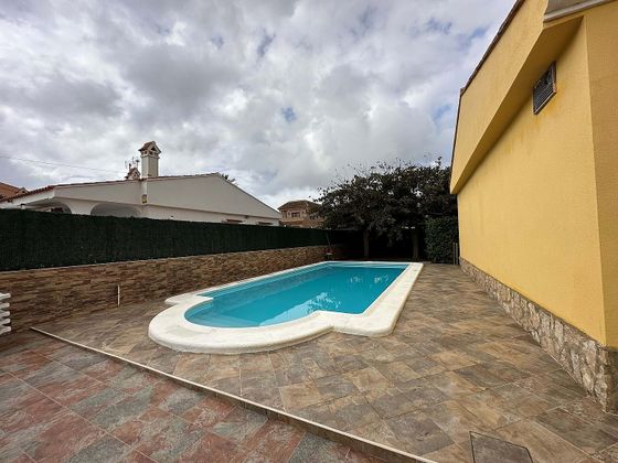 Foto 1 de Xalet en venda a La Vega - Marenyet de 5 habitacions amb terrassa i piscina