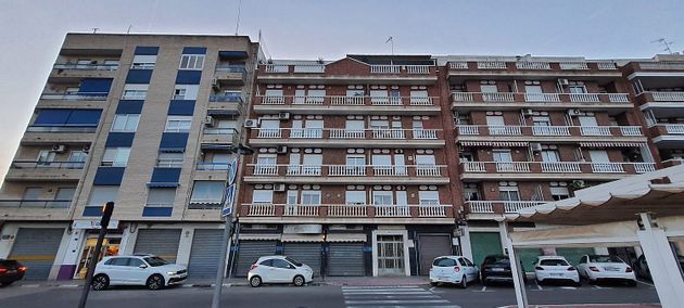 Foto 1 de Venta de dúplex en calle Del Mestre Ramon Ramia Querol de 4 habitaciones con balcón y aire acondicionado