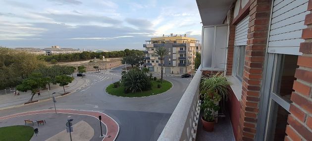 Foto 2 de Dúplex en venda a calle Del Mestre Ramon Ramia Querol de 4 habitacions amb balcó i aire acondicionat