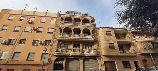 Foto 1 de Edifici en venda a calle Mare de Deu de Montiel de 700 m²