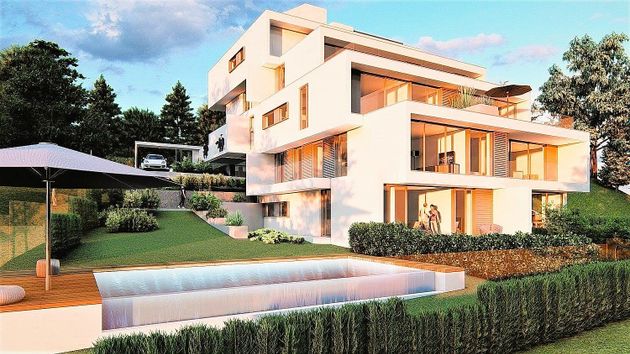 Foto 1 de Àtic en venda a Bellaterra de 3 habitacions amb terrassa i piscina