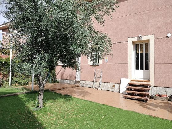 Foto 2 de Casa en venda a Navas del Rey de 3 habitacions amb garatge i jardí