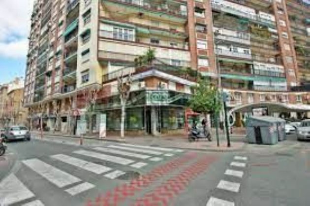 Foto 2 de Pis en venda a Centro - Murcia de 3 habitacions amb terrassa i garatge
