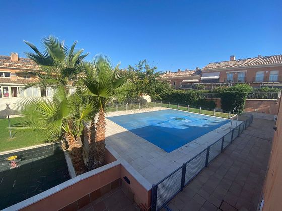 Foto 1 de Dúplex en venta en Villalba Pueblo de 3 habitaciones con terraza y piscina