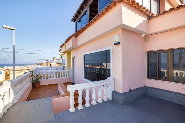 Foto 1 de Casa en venda a Playa del Hombre - Taliarte - Salinetas de 5 habitacions amb terrassa i garatge