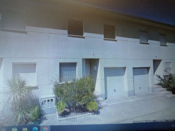 Foto 1 de Casa en venta en Albares de 3 habitaciones con terraza y garaje