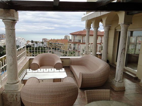 Foto 1 de Àtic en venda a Parque de la Paloma de 5 habitacions amb terrassa i piscina
