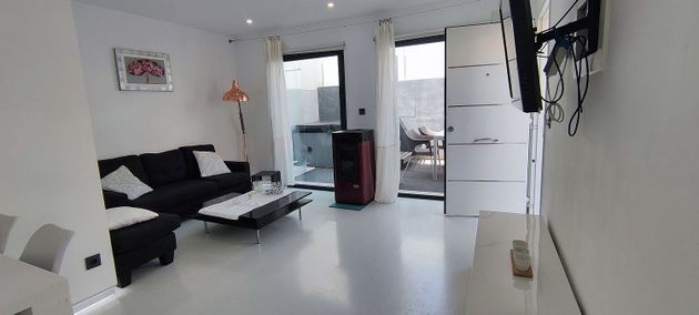 Foto 1 de Venta de piso en Sant Agustí de 2 habitaciones con terraza y aire acondicionado