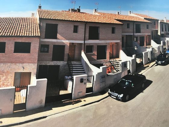 Foto 1 de Casa adossada en venda a calle Del Cid de 3 habitacions amb calefacció