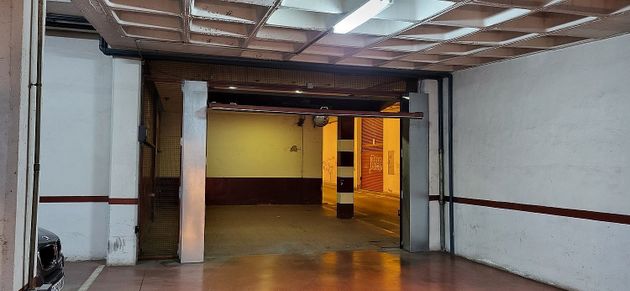 Foto 2 de Alquiler de garaje en calle Infanta Cristina de 14 m²