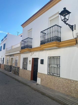 Foto 2 de Casa en venda a calle San Isidoro de 5 habitacions amb terrassa