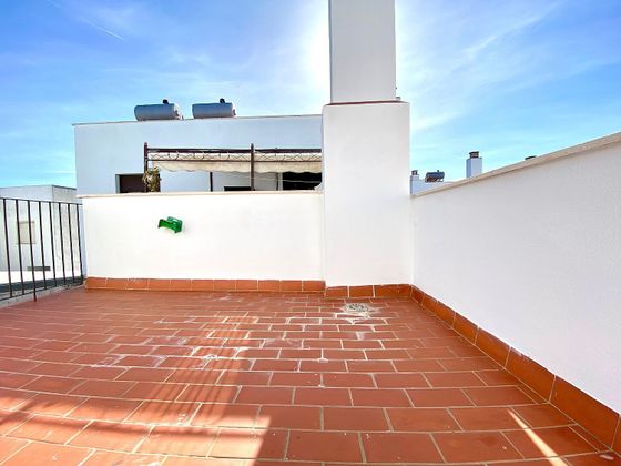 Foto 1 de Ático en venta en calle Vidrio de 3 habitaciones con terraza y garaje