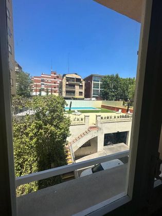 Foto 1 de Pis en lloguer a Nueva España de 3 habitacions amb piscina i garatge