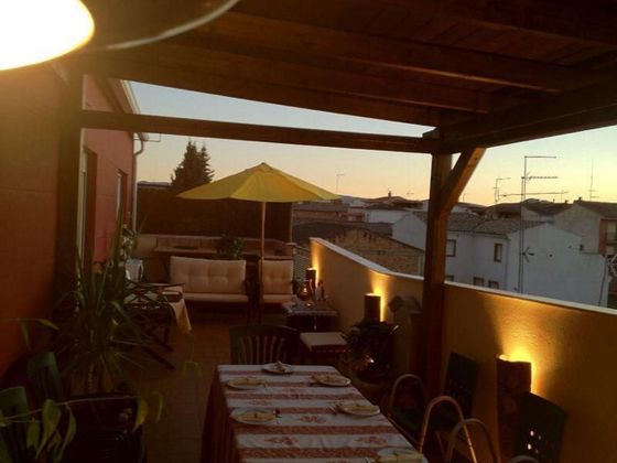 Foto 2 de Ático en alquiler en calle Huesca de 1 habitación con terraza y muebles