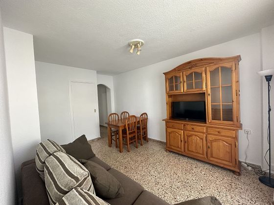 Foto 1 de Alquiler de piso en Santa Eulalia del Río de 2 habitaciones con terraza y muebles