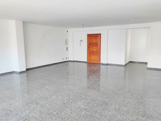 Foto 2 de Oficina en alquiler en plaza De Sant Antoni con terraza y aire acondicionado