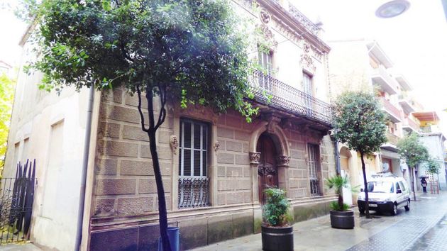 Foto 1 de Edificio en venta en calle Sant Ferriol de 302 m²