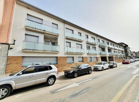 Foto 1 de Piso en venta en calle Pau Casals de 2 habitaciones con terraza y balcón