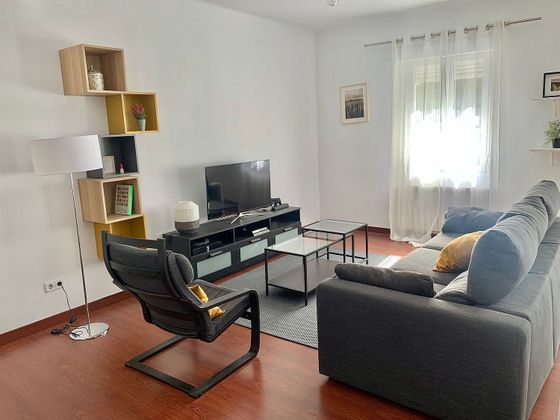 Foto 1 de Piso en venta en calle De Ferraz de 3 habitaciones con muebles y calefacción