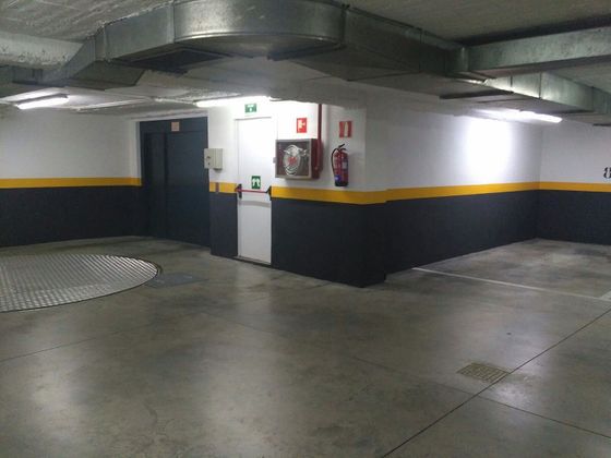 Foto 1 de Garaje en alquiler en calle Conde de Xiquena de 13 m²