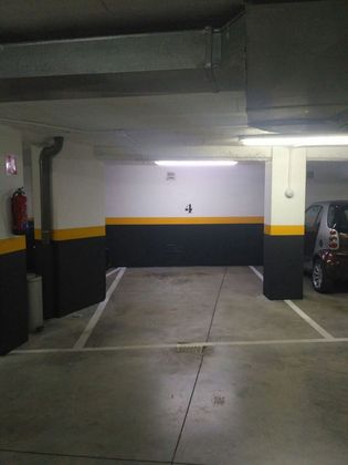 Foto 2 de Garaje en alquiler en calle Conde de Xiquena de 13 m²