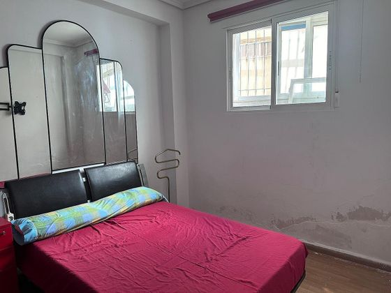 Foto 1 de Piso en venta en calle De Sant Joan Bosco de 2 habitaciones con terraza y aire acondicionado