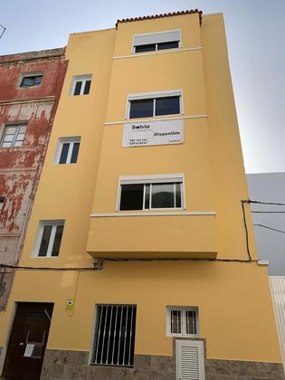 Foto 2 de Edifici en venda a calle Alfredo de Musset amb ascensor