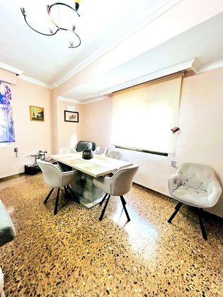 Foto 2 de Pis en venda a calle Benaguacil de 4 habitacions amb terrassa i calefacció