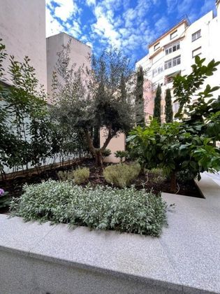 Foto 2 de Venta de dúplex en calle Alfonso XII de 2 habitaciones con terraza y garaje