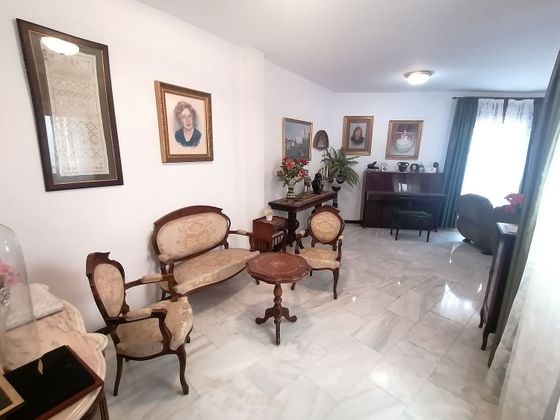 Foto 2 de Pis en venda a Casco Histórico  - Ribera - San Basilio de 3 habitacions amb balcó i aire acondicionat