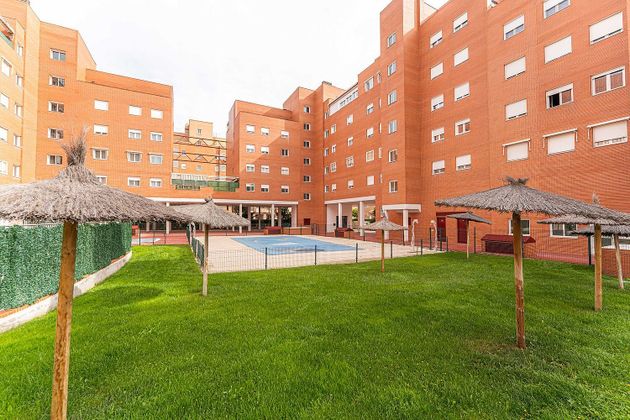 Foto 1 de Pis en venda a Vivero - Hospital - Universidad de 4 habitacions amb terrassa i piscina
