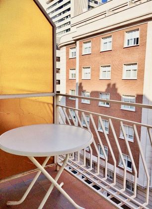 Foto 2 de Estudio en venta en Castellana con terraza y aire acondicionado