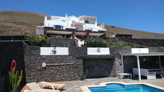 Foto 1 de Casa en venda a La Asomada de 9 habitacions amb terrassa i piscina