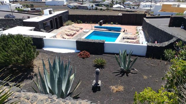 Foto 2 de Casa en venda a La Asomada de 9 habitacions amb terrassa i piscina