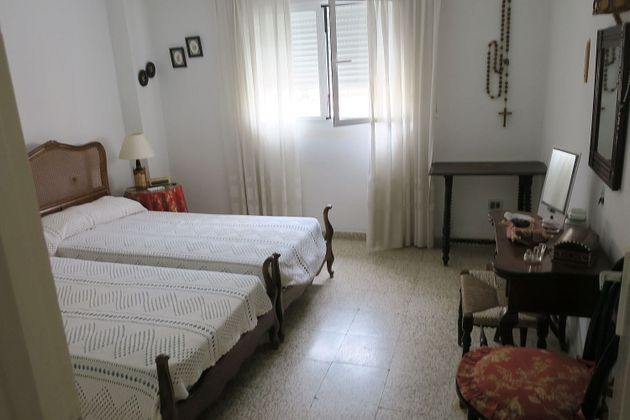 Foto 2 de Pis en venda a calle Zurbaran de 3 habitacions amb terrassa i aire acondicionat