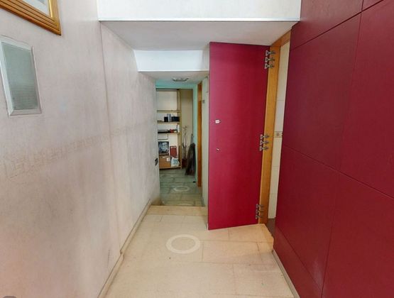Foto 2 de Edifici en venda a La Constitución - Canaleta amb ascensor
