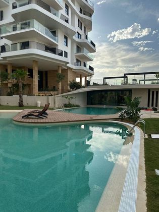 Foto 2 de Pis en venda a calle Platja de Torres de 4 habitacions amb terrassa i piscina