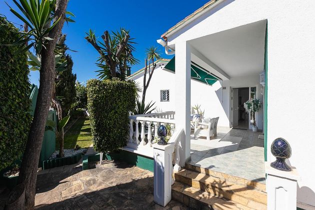 Foto 1 de Chalet en venta en calle Costa del Sol de 3 habitaciones con terraza y piscina