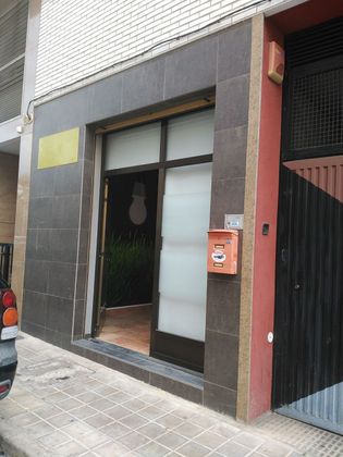 Foto 2 de Local en alquiler en calle De Sidro Vilarroig de 17 m²